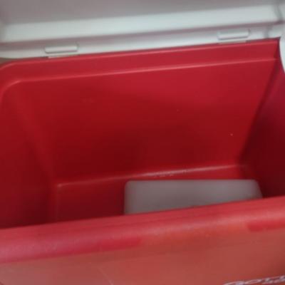 Pair of Coolers Igloo and Gott