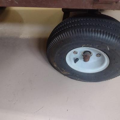 Garden Flat Pull Cart with Pnuematic Tires