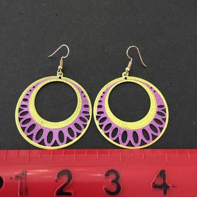Cute highlighter fashion earrings