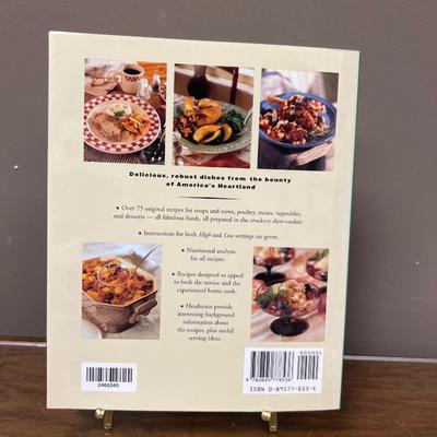 Heartland Cooking Crockery Favorites Traditional American Recipe Book