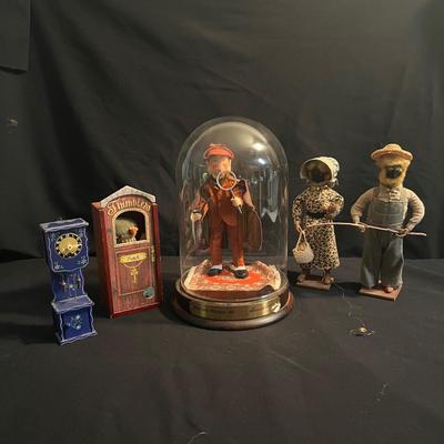 Annalee - Sherlock Holmes & More (LR-RG)