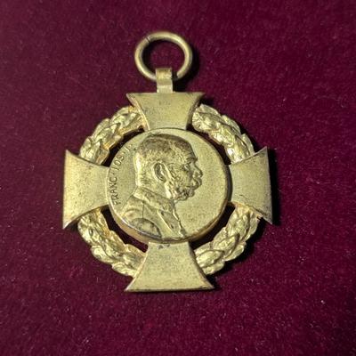 Austria Franz Joseph (1848-1916) Commemorative Cross (6)