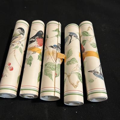 Red Cardinals & Chickadees Home Decor (LR-RG)