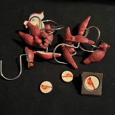Red Cardinals & Chickadees Home Decor (LR-RG)