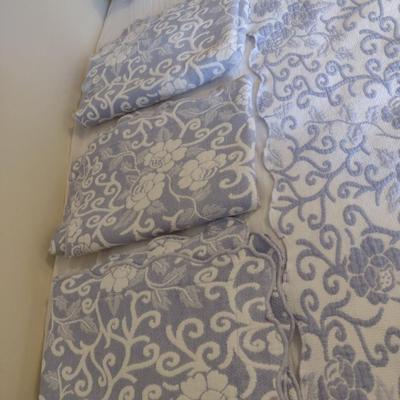 Shavel Twin Size Coverlet Set- Cover, Dust Ruffle, Three Pillow Shams