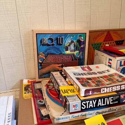 Sale Photo Thumbnail #54: Space Tilt, Chess set, Stay Alive, Aggravation, etc.