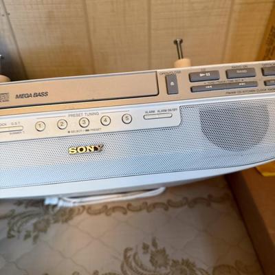 Sale Photo Thumbnail #67: Sony brand. See photos