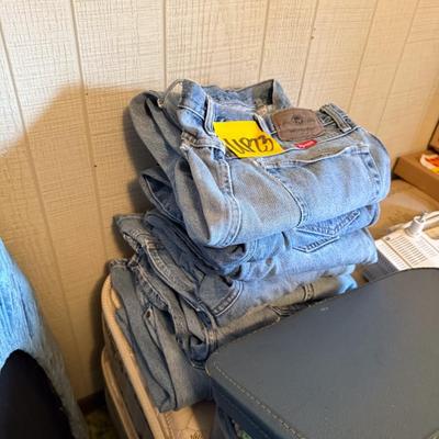 Sale Photo Thumbnail #68: Most measure 35 x 30. One pair has large rip, others might have small instances of wear and tear