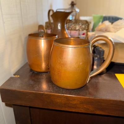 Sale Photo Thumbnail #93: Various decor. See photos
