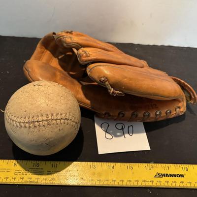 Hawthorne 60-4212 Ball Glove
