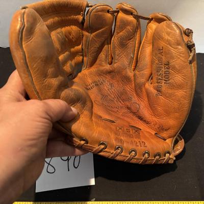 Hawthorne 60-4212 Ball Glove