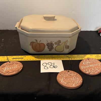 Chatham Pottery Casserole Dish