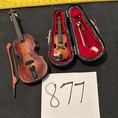Miniature Violin Lot