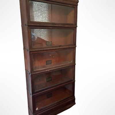 Globe-Wernicke Stacking Barrister Bookcase – 5 Sections