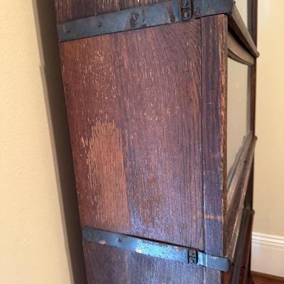 Globe-Wernicke Stacking Barrister Bookcase – 5 Sections