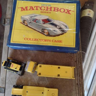 Collection of Vintage Hot Wheels/Matchbox Cars and Tonka Trucks