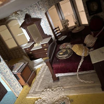 Handmade Miniature Doll House With Stand and Light