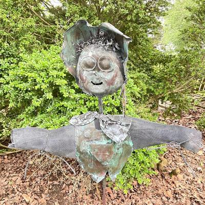 G331 Copper Scarecrow Garden Ornament