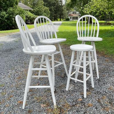 G332 Three Bar Stools And One Stool