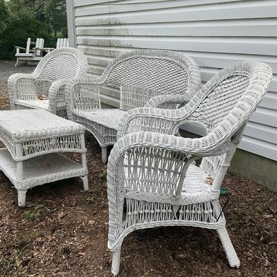 G339 Wicker Furniture