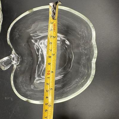 Set of 4 Clear Glass Apple-Shaped Bowls