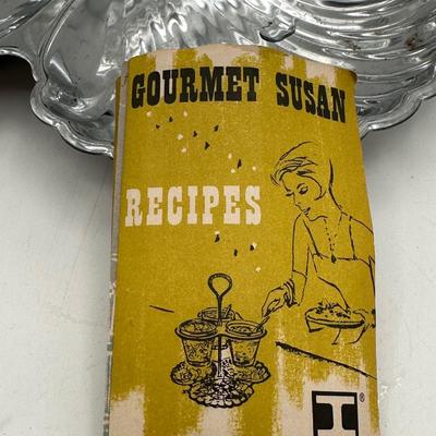 Vintage Gourmet Susan Lazy Susan Condiment Server with Glass Inserts and Recipe Booklet