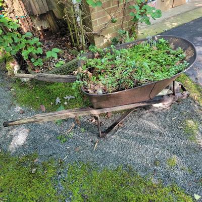 Decorative Wheel Barrow Planter (SY-EL)
