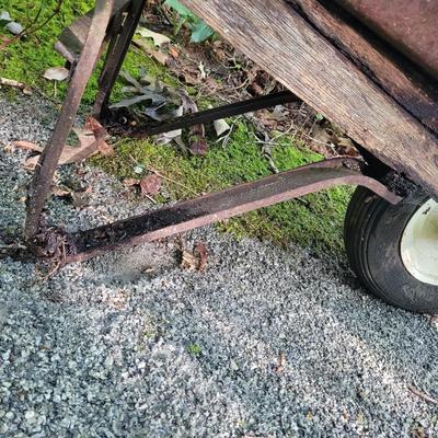 Decorative Wheel Barrow Planter (SY-EL)