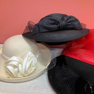 Sale Photo Thumbnail #2: 5 beautiful women's hats. Great condition, no damage