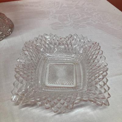 Sale Photo Thumbnail #34: Lot of 1 lead crystal bowl and 3 cut glass pieces. Tallest item is 8" high.