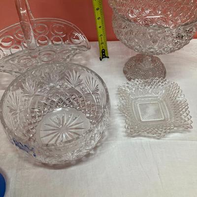 Sale Photo Thumbnail #37: Lot of 1 lead crystal bowl and 3 cut glass pieces. Tallest item is 8" high.