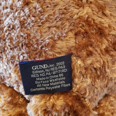 LOT 250F: Red White and Blue Decor; Candles, Gund Bear, Blanket, and So Much More