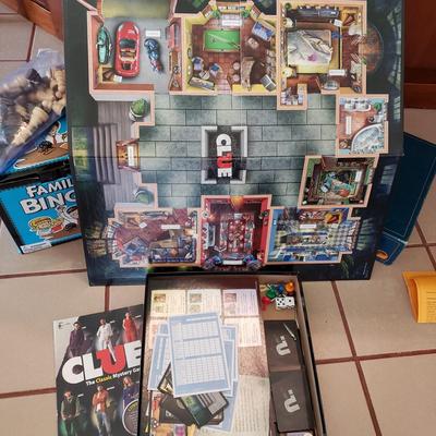 LOT 301D: Game Night! Charade, Trivial Pursuit, Deluxe Anniversary Monopoly, and More