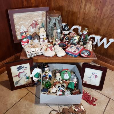LOT 306B: Huge Collection of Snowman Themed Winter Seasonal Decor