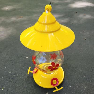 Hummingbird Feeders and Accessories (S-EL)