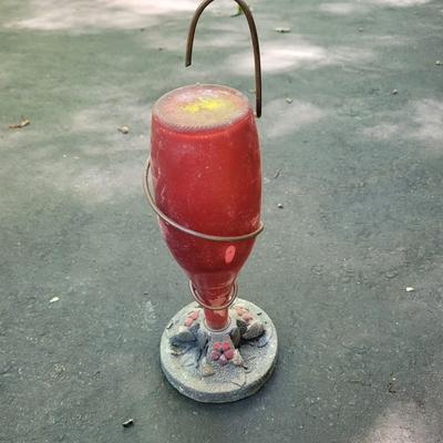 Hummingbird Feeders and Accessories (S-EL)