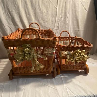 Loads of Baskets (D-MG)