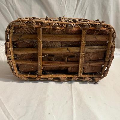 Loads of Baskets (D-MG)