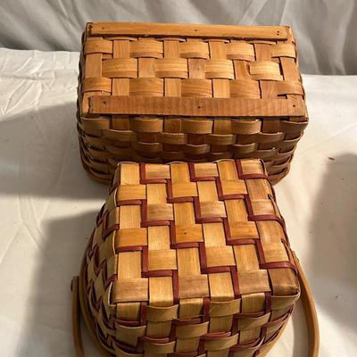 Loads of Baskets (D-MG)