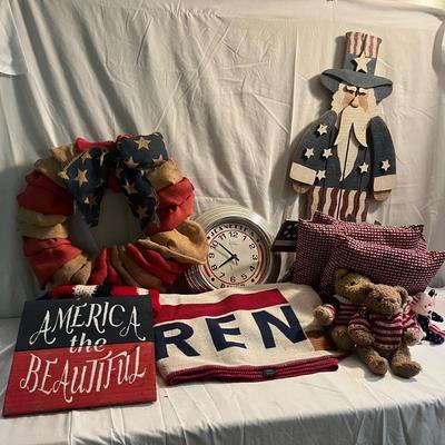 Ralph Lauren Throw & Patriotic Gear (D-MG)