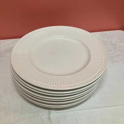 Sale Photo Thumbnail #73: Set includes 9 dinner plates, 8 salad plates, 8 saucers, 8 cups, 3 large bowls, 4 small bowls.... and a BONUS of 6 vintage snack plates