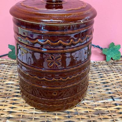 Sale Photo Thumbnail #106: Marcrest cookie jar and an ivy ratan tray