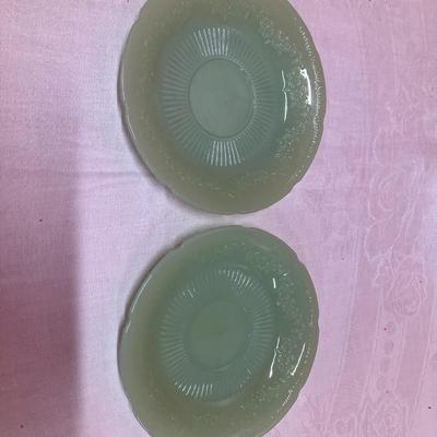 Sale Photo Thumbnail #121: Set of 2 small jadeite plates