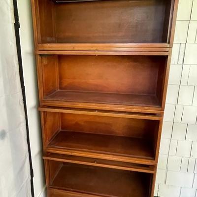 Vintage stackable 4-drawer Globe-Wernicke D 14 barrister bookcase