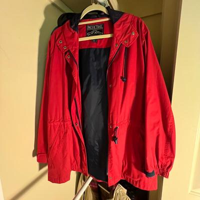 London Fog, Lands End, St John’s Bay & More Women’s Winter Jackets Size M/L (GB1-RG)