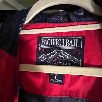 London Fog, Lands End, St John’s Bay & More Women’s Winter Jackets Size M/L (GB1-RG)