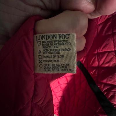 London Fog, Lands End, St John’s Bay & More Women’s Winter Jackets Size M/L (GB1-RG)