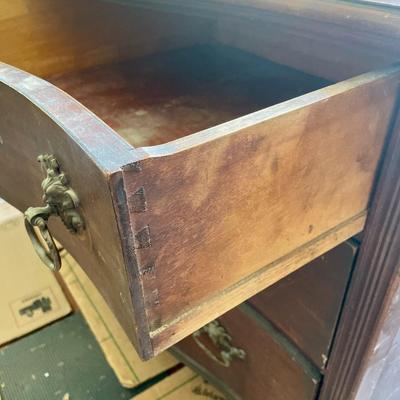 Vintage mahogany 3-drawer claw foot dresser with face pulls