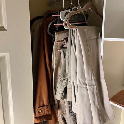 Eddie Bauer, Cabela’s, L.L Bean Barn Coats & Pants - Size M/L (GB1-RG)