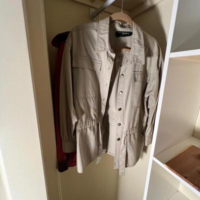 Eddie Bauer, Cabela’s, L.L Bean Barn Coats & Pants - Size M/L (GB1-RG)